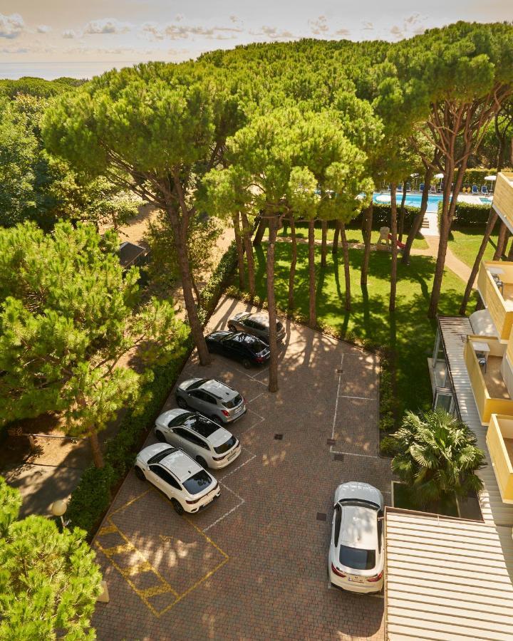 La Pineta Aparthotel 4*