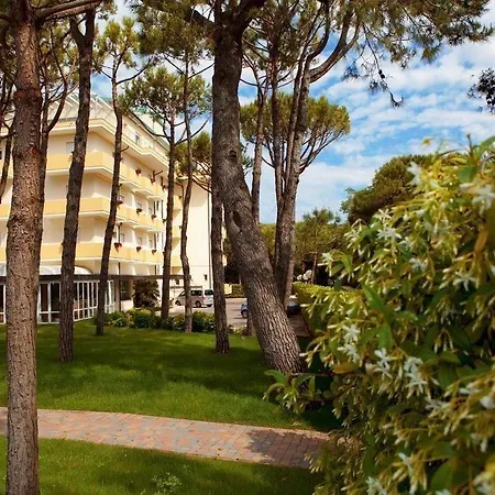 Aparthotel La Pineta