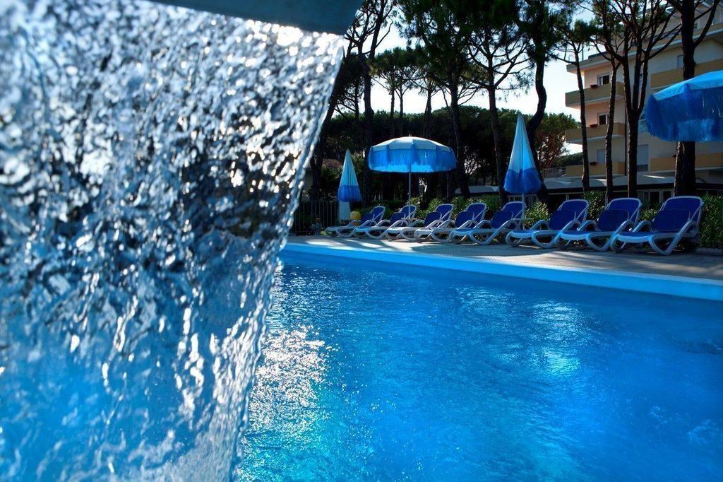 La Pineta Aparthotel 4*