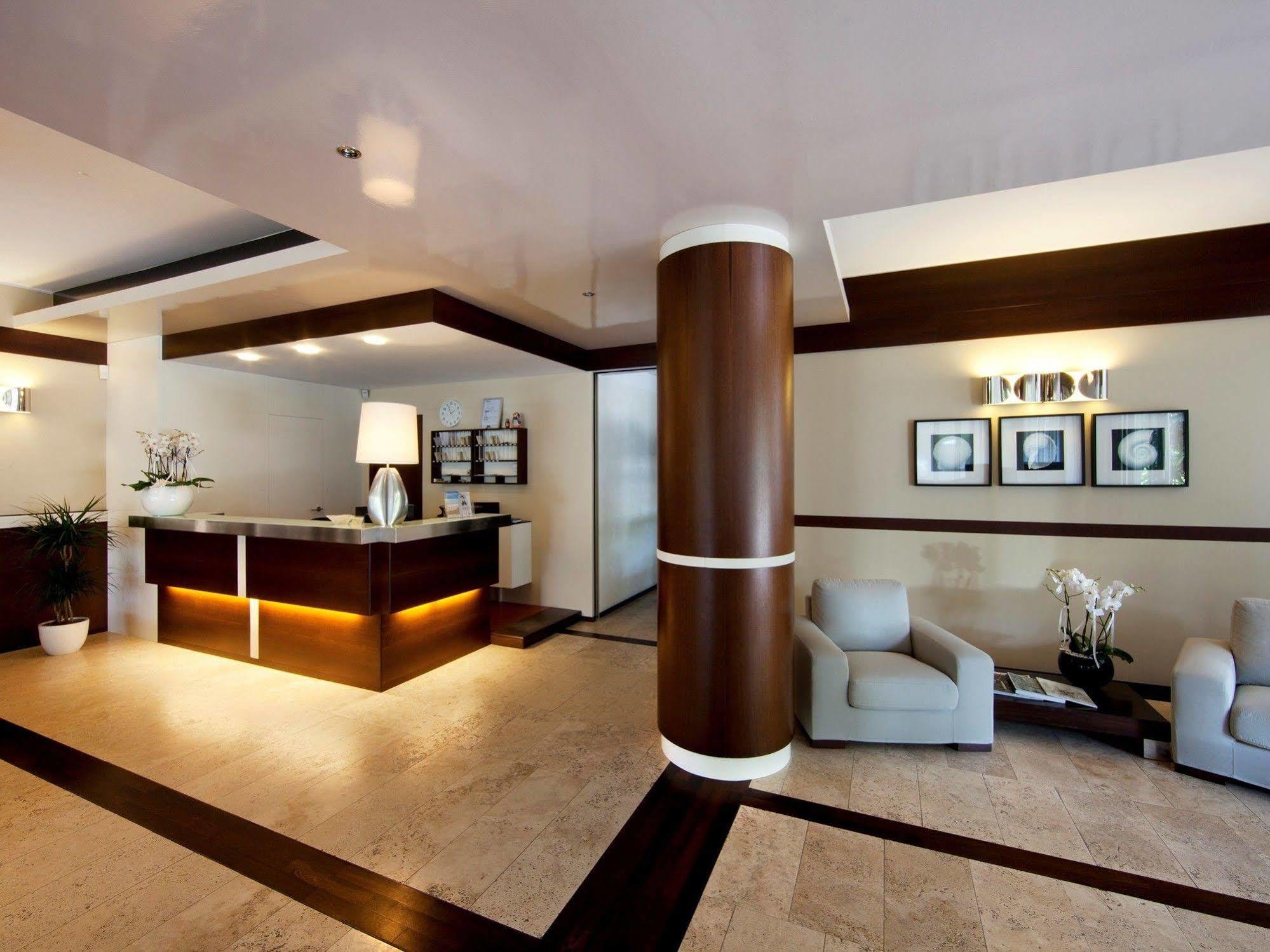 La Pineta Aparthotel 4*