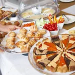 Aparthotel La Pineta 4*