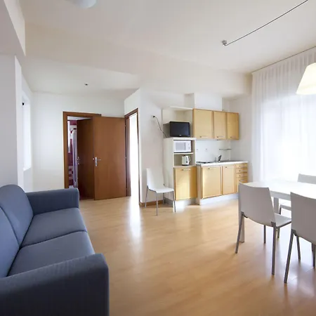 La Pineta Aparthotel 4*